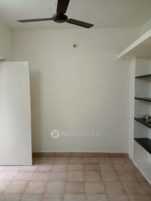 2 BHK Flat In Sree Ganesh Apartments, Kodambakkam For Sale  In Kodambakkam Power