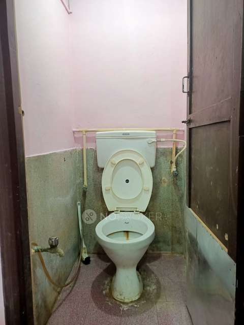 2 BHK Flat In Cauvery Complex For Sale  In Saligramam