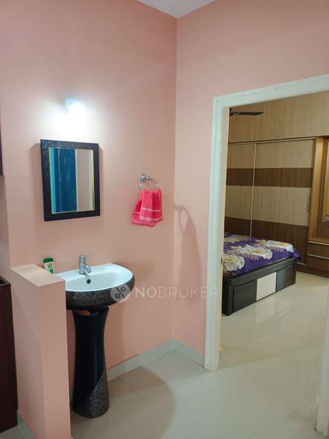 2 BHK Flat In Siddartha Solitaire Phase I For Sale  In Hosa Road