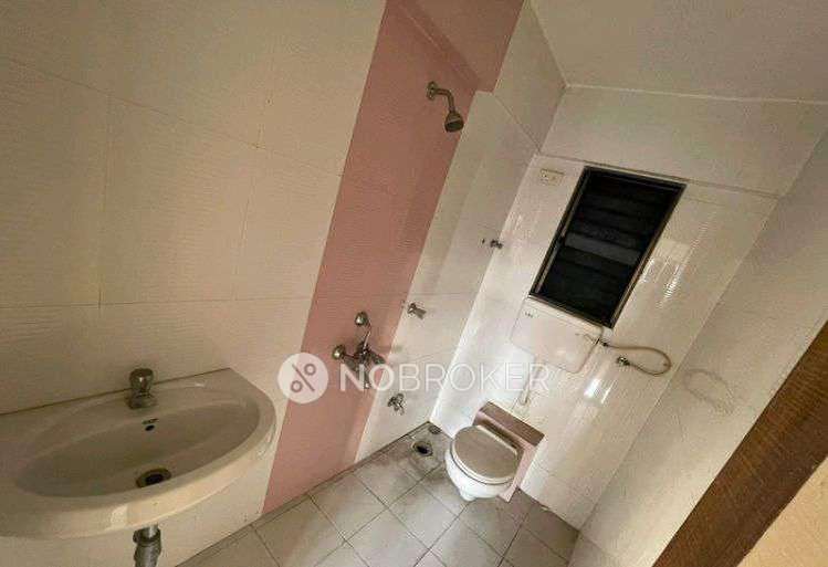 1 BHK Flat In Ashok Nagar For Sale  In Balkum Naka