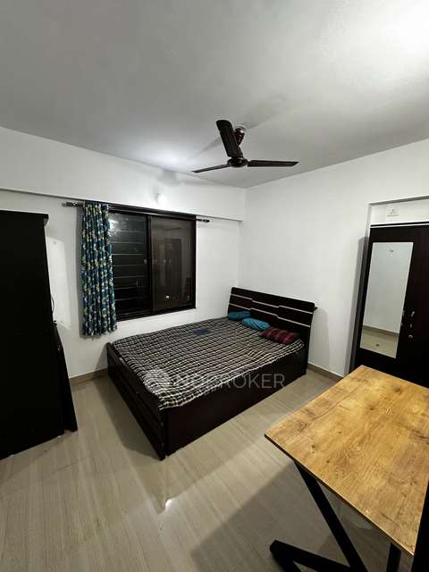 1 BHK Flat In Ratan Neptune For Sale  In Hadapsar, Pune