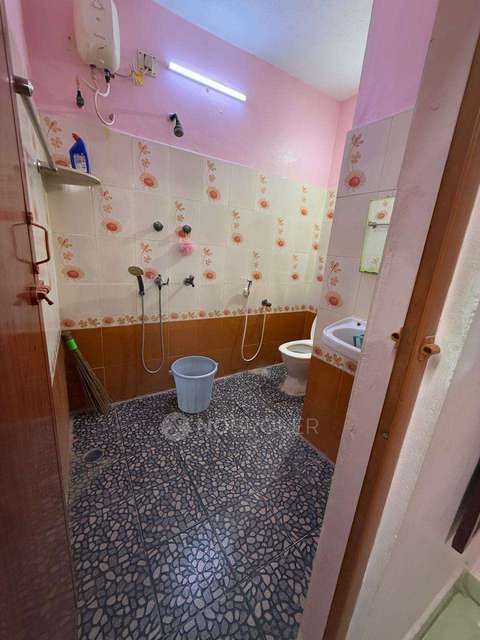 4 BHK House For Sale  In Kodungaiyur