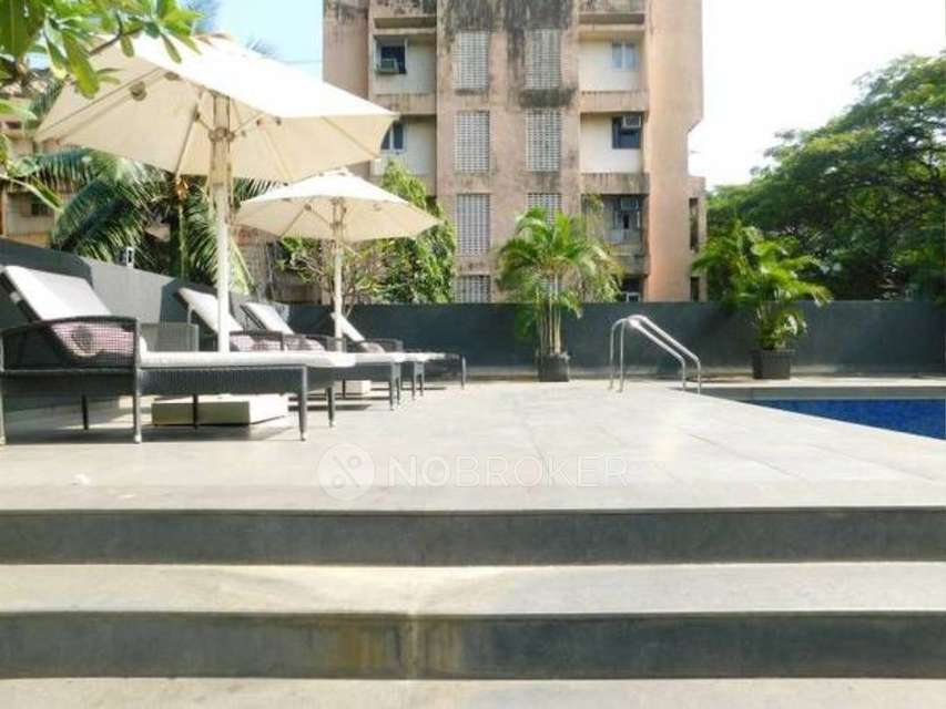 2 BHK Flat In Supreme 19 Lokhandwala Complex For Sale  In Andheri West