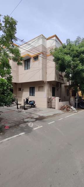 2 BHK Flat In Vishwa Srivasta For Sale  In Madipakkam