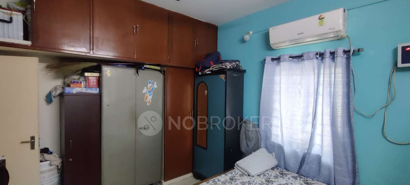 2 BHK Flat In Vishwa Srivasta For Sale  In Madipakkam