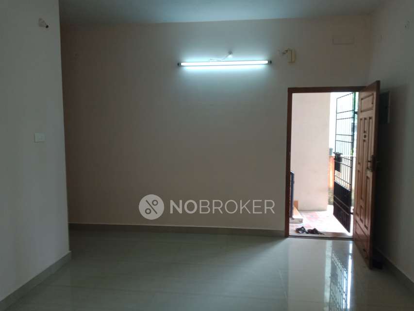 2 BHK Flat In Anjaneyaa Sivan, Keelkattalai,bajanai Koil Street For Sale  In Sithalapakkam