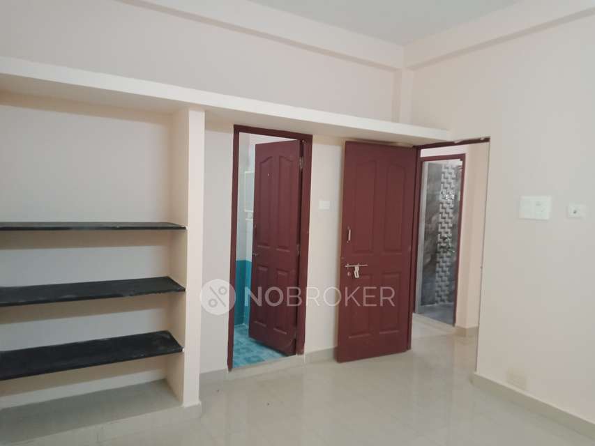 2 BHK Flat In Anjaneyaa Sivan, Keelkattalai,bajanai Koil Street For Sale  In Sithalapakkam