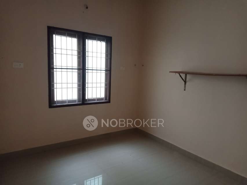 2 BHK Flat In Anjaneyaa Sivan, Keelkattalai,bajanai Koil Street For Sale  In Sithalapakkam