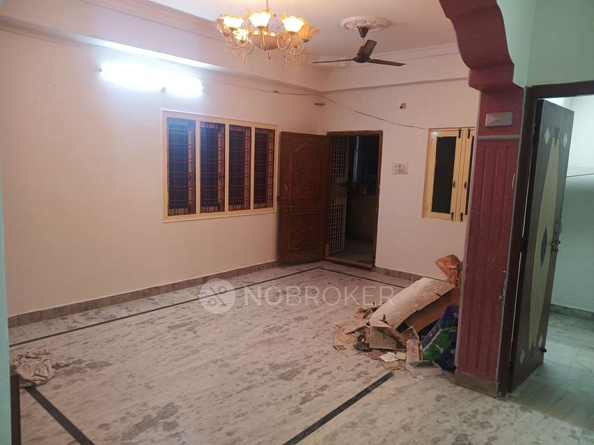 2 BHK Flat In Bss Habitat Kphb For Sale  In Kukatpally