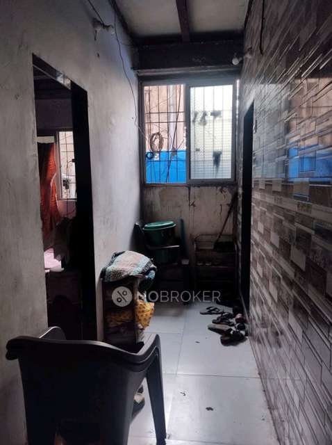 1 RK Flat In Zakki Mension For Sale  In Kurla 