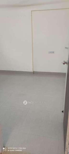 2 BHK Flat In Raj Residency For Sale  In Goregaon West