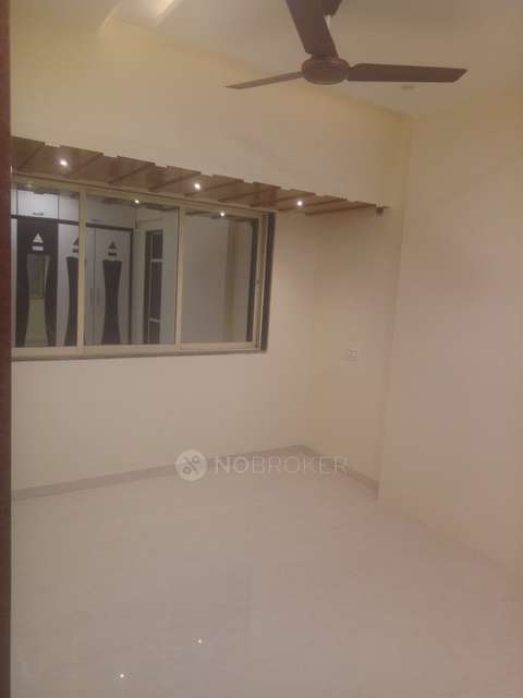2 BHK Flat In Neel Sagar Society For Sale  In Mulund East
