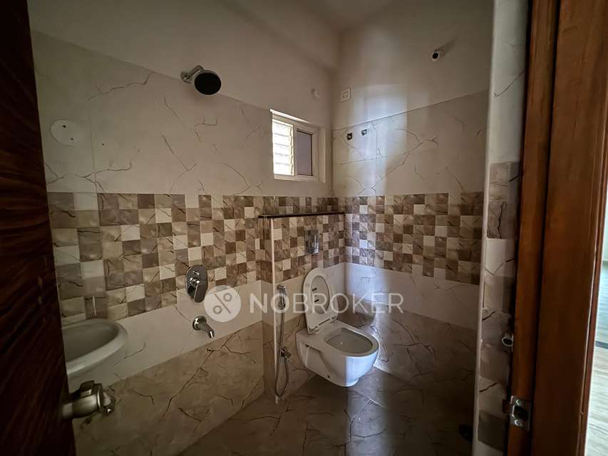 3 BHK Flat In Sr Classic Mansion For Sale  In Sainikpuri