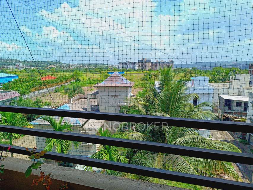 1 BHK Flat In Shravani Heights Bhukum,pune For Sale  In Taluka Mulshi Landmark Manas Lake