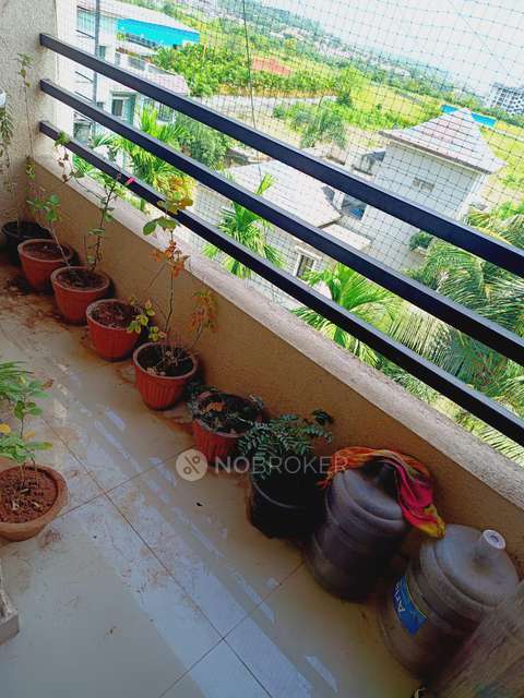 1 BHK Flat In Shravani Heights Bhukum,pune For Sale  In Taluka Mulshi Landmark Manas Lake