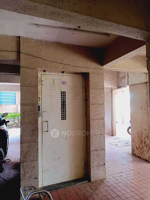 1 BHK Flat In Shravani Heights Bhukum,pune For Sale  In Taluka Mulshi Landmark Manas Lake