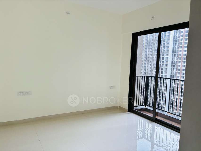 2 BHK Flat In Runwal Garden City For Sale  In Dombivali East