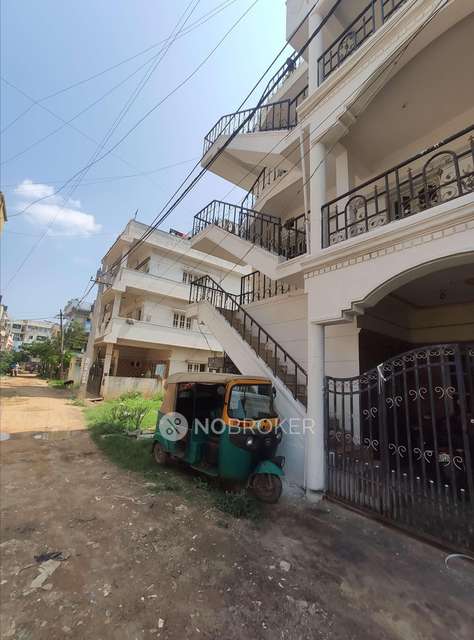 4+ BHK Flat For Sale  In Electronic City