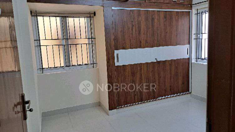 4+ BHK Flat For Sale  In 231, 231, 5th D Main Rd