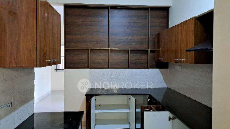 4+ BHK Flat For Sale  In 231, 231, 5th D Main Rd