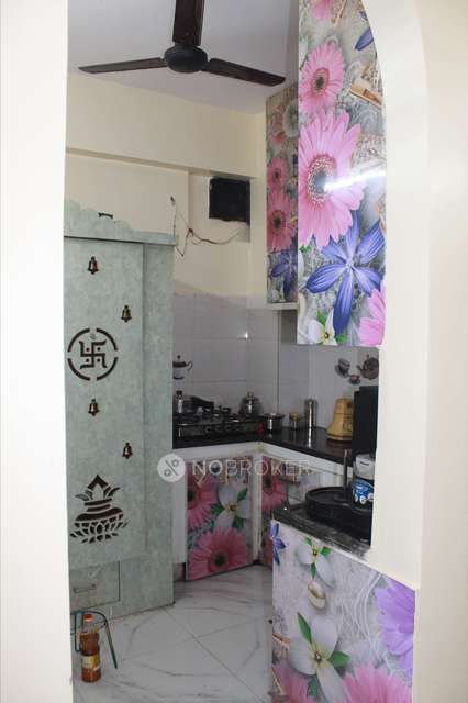 2 BHK Flat In Sai Dhruva Nivas For Sale  In Mallapur