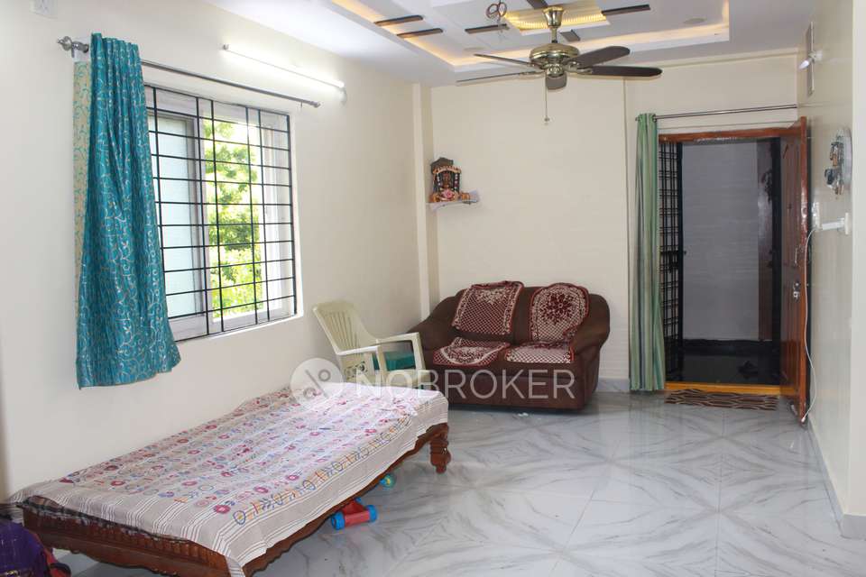 2 BHK Flat In Sai Dhruva Nivas For Sale  In Mallapur