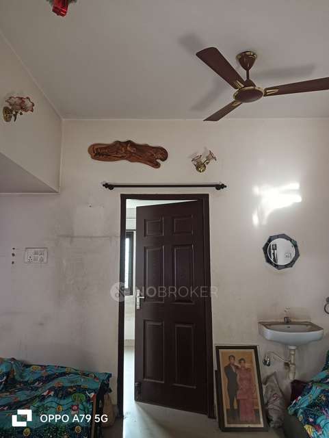 2 BHK Flat In Mohammed Street For Sale  In Perambur
