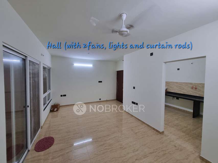 2 BHK Flat In Vtp Beaumonde Building T2 for Rent  In Pune