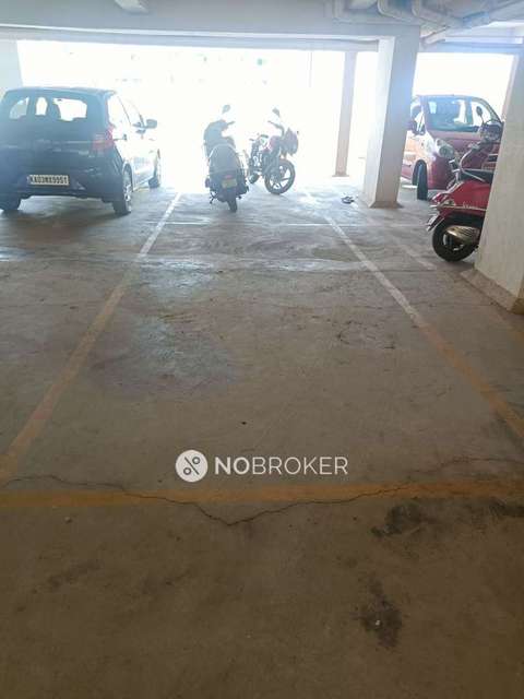 3 BHK Flat In Amrutha Sarovar For Sale  In Kadugodi