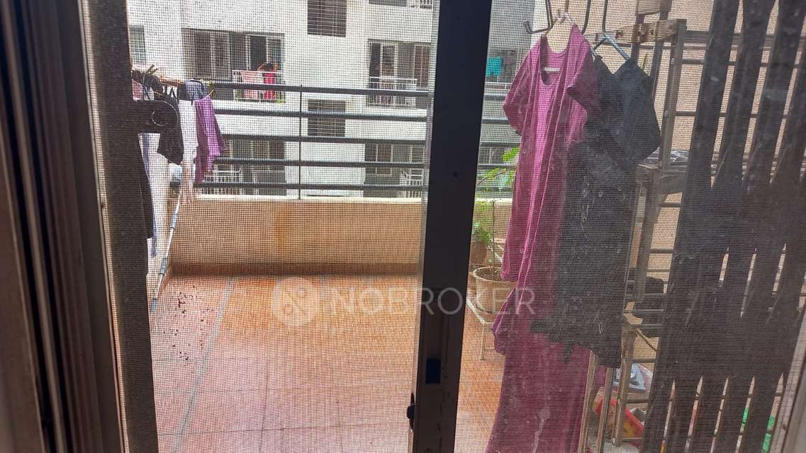 2 BHK Flat In Sapphire Chs For Sale  In Moshi