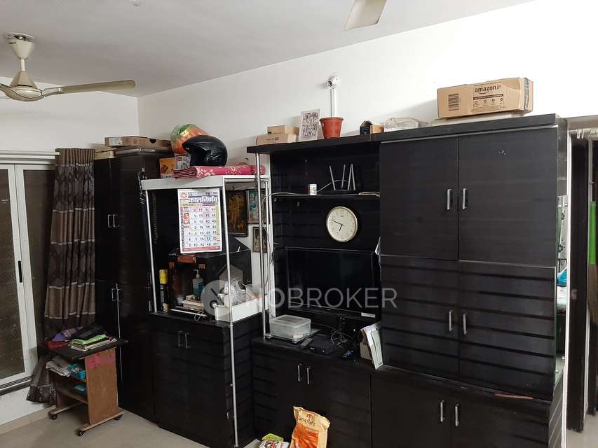 2 BHK Flat In Vraj Gautam Chs, Borivali West for Rent  In Borivali West