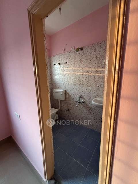 2 BHK Flat In Siri Hari Tejas For Sale  In Hosakerehalli