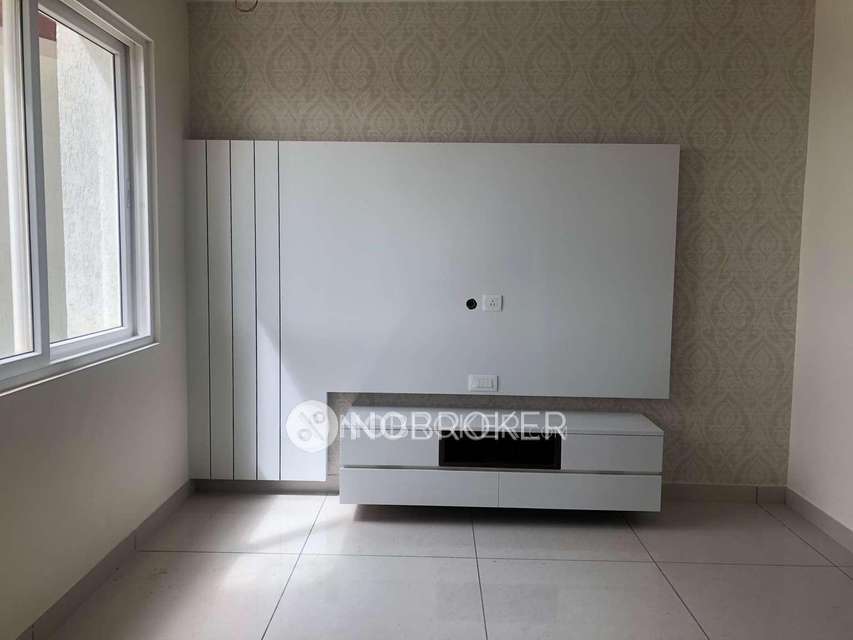 2 BHK Flat In Prestige Lakeside Habitat For Sale  In Varthur