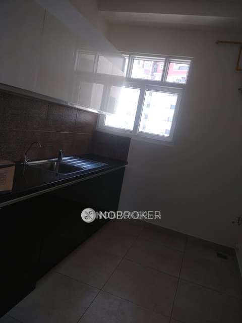 2 BHK Flat In Prestige Lakeside Habitat For Sale  In Varthur