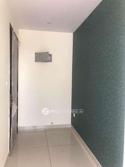 2 BHK Flat In Prestige Lakeside Habitat For Sale  In Varthur