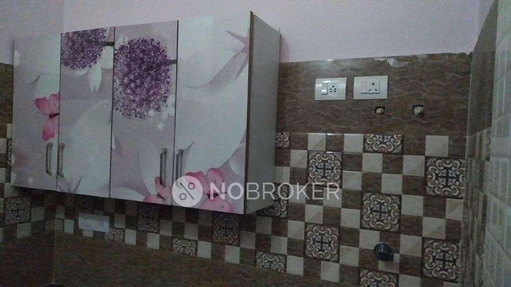 2 BHK House For Sale  In  Ashok Vihar Phase Iii Extension