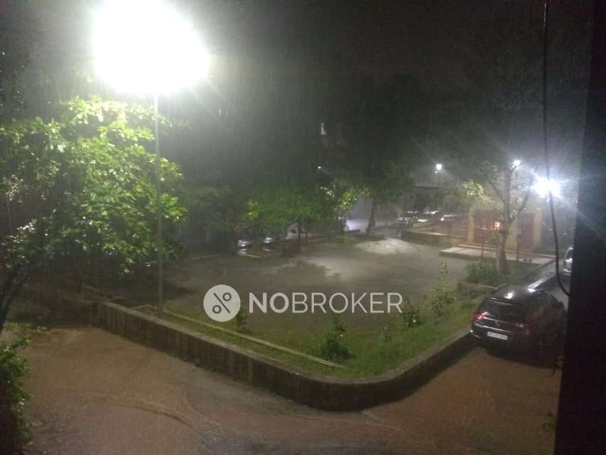 1 BHK Flat In Dhanlaxmi Park for Rent  In Kothrud