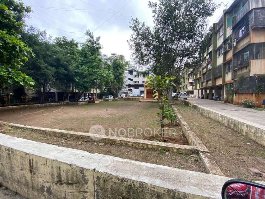 1 BHK Flat In Dhanlaxmi Park for Rent  In Kothrud