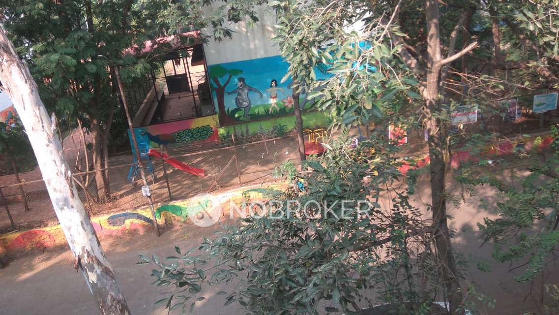 1 BHK Flat In Dhanlaxmi Park for Rent  In Kothrud