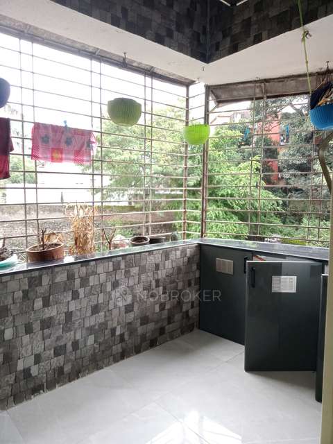 1 BHK Flat In Shree Laxmi Narayn Tower  Snhenagar Colony Behind Neelayam Theayre Pune For Sale  In Narayan Peth