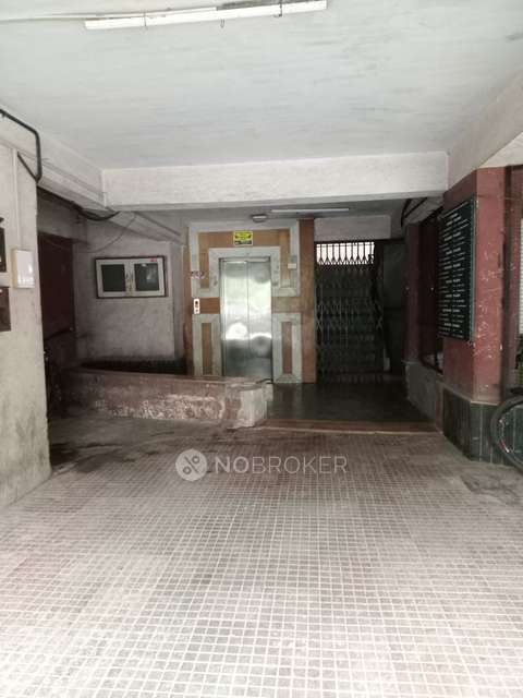 1 BHK Flat In Shree Laxmi Narayn Tower  Snhenagar Colony Behind Neelayam Theayre Pune For Sale  In Narayan Peth