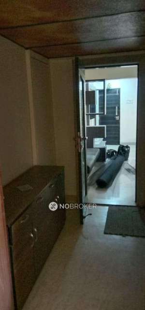 3 BHK Flat In Krishna Apartment  For Sale  In Malad West