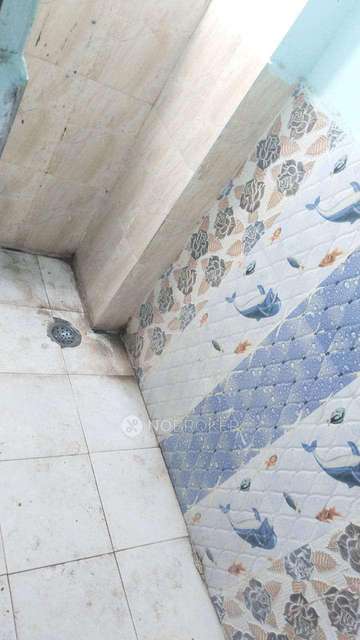 2 BHK Flat In Jbs Building For Sale  In Chiryala Village