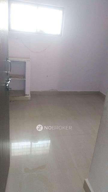 2 BHK Flat In Jbs Building For Sale  In Chiryala Village