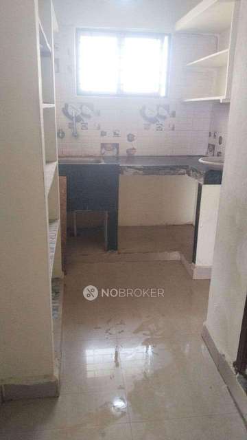2 BHK Flat In Jbs Building For Sale  In Chiryala Village