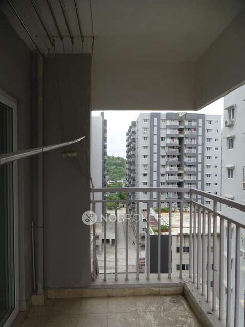 3 BHK Flat In Jains Carlton Creek For Sale  In Manikonda