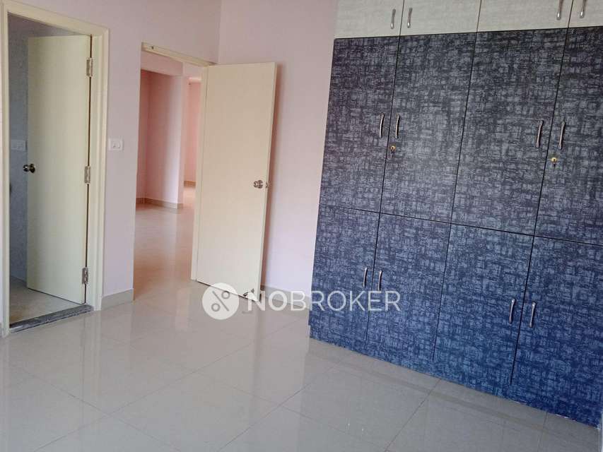3 BHK Flat In Sraddha Lake Front For Sale  In K R Puram