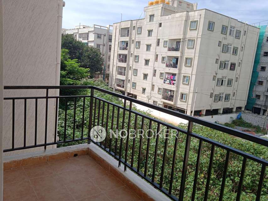 3 BHK Flat In Sraddha Lake Front For Sale  In K R Puram