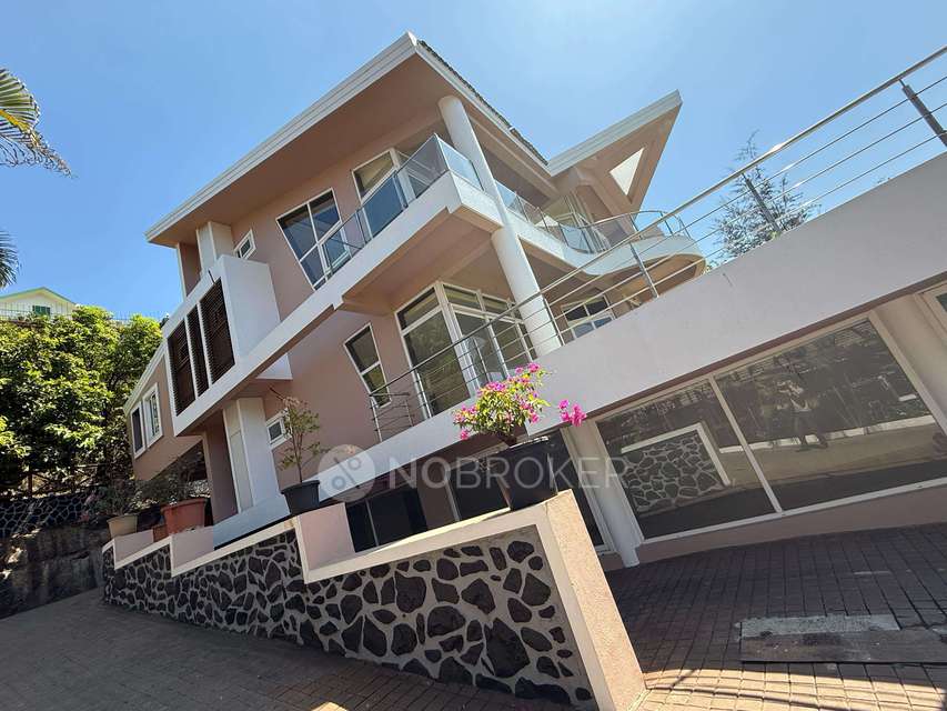 4+ BHK House For Sale  In Bonville