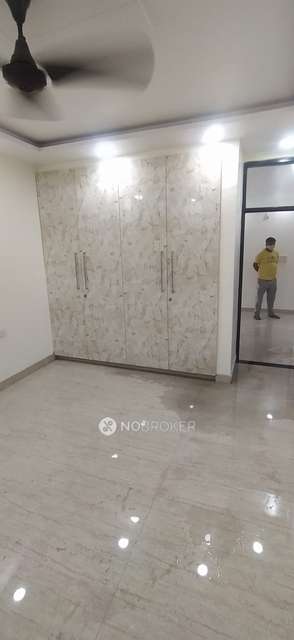 3 BHK Flat For Sale  In  Laxmi Nagar